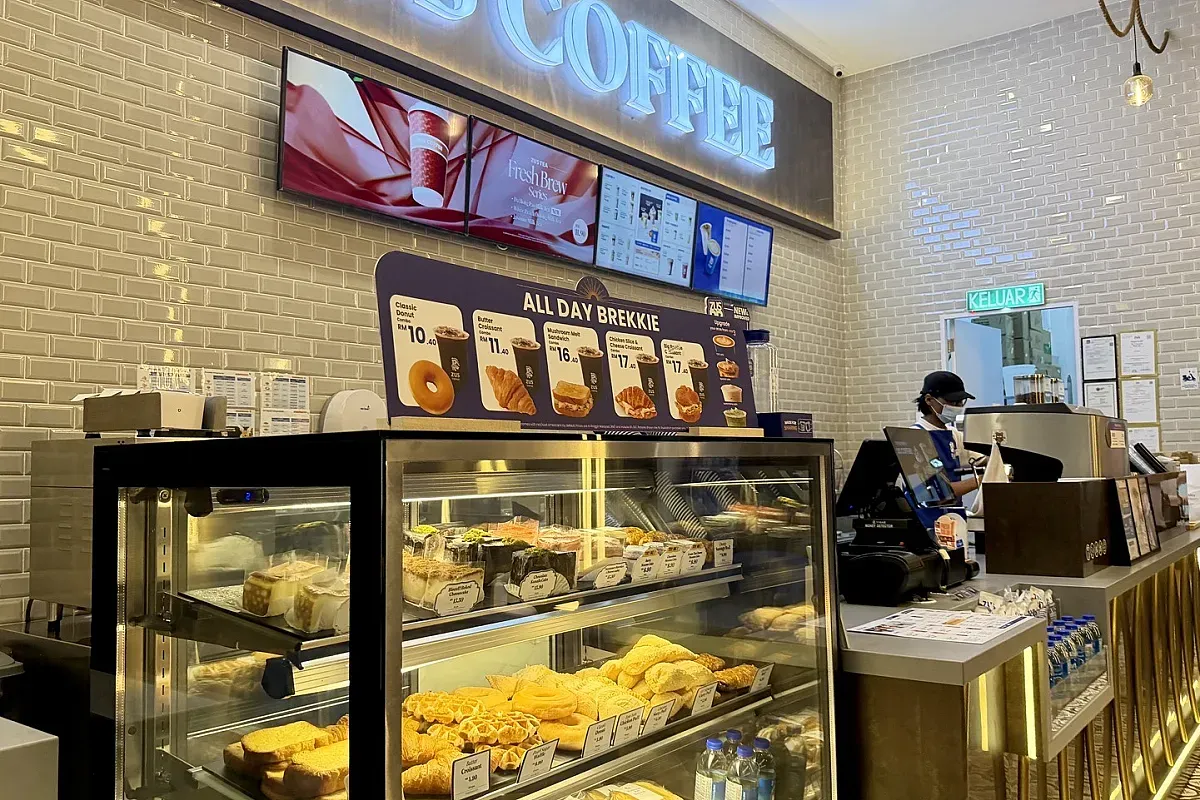 ZUS Coffee – The Whiteaways Arcade, Beach Street, Penang – Image 2