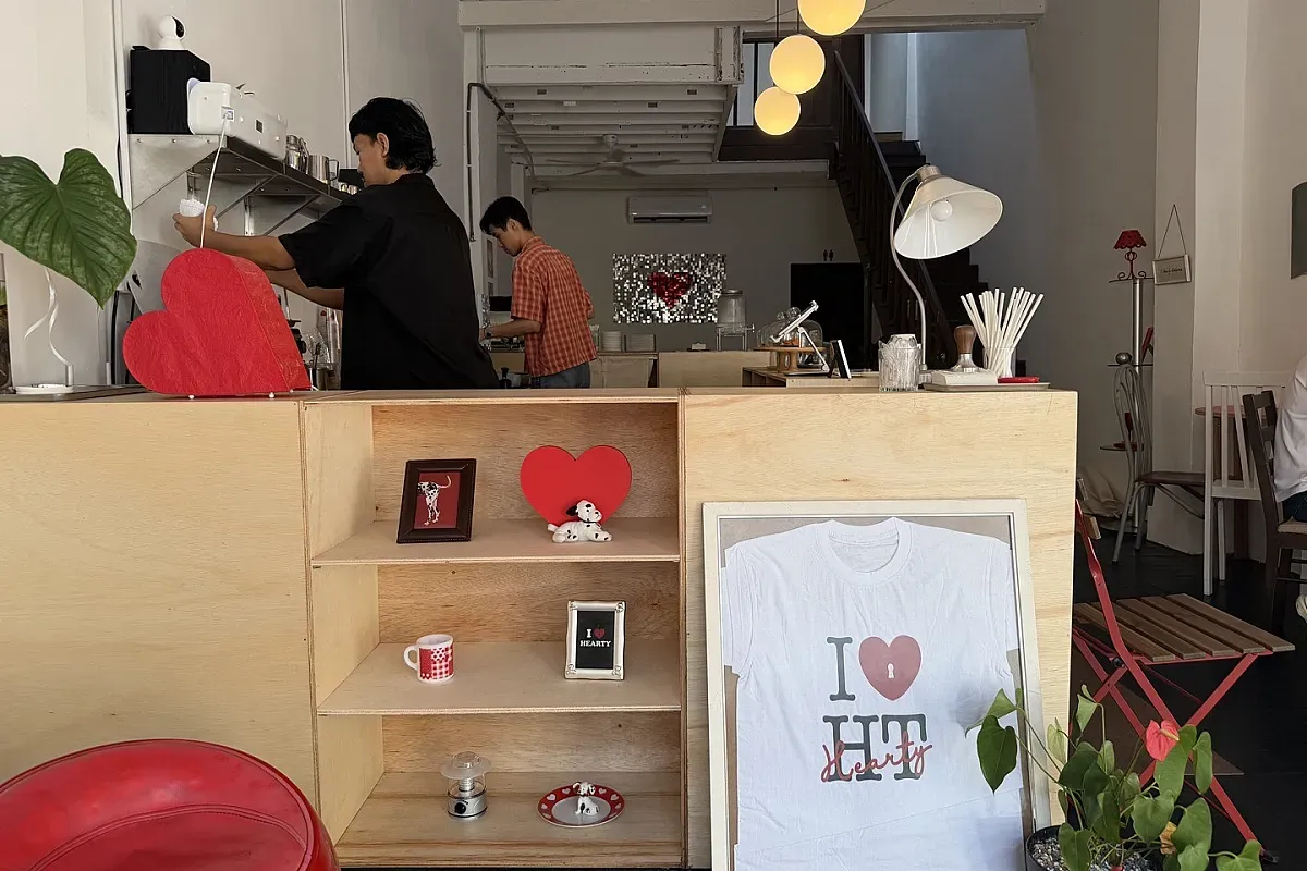 Hearty Café – Image 2