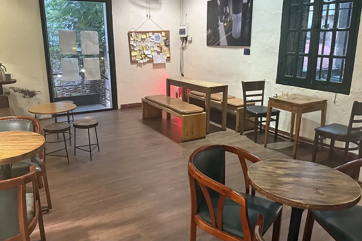 Tranquil Books & Coffee – Image 2
