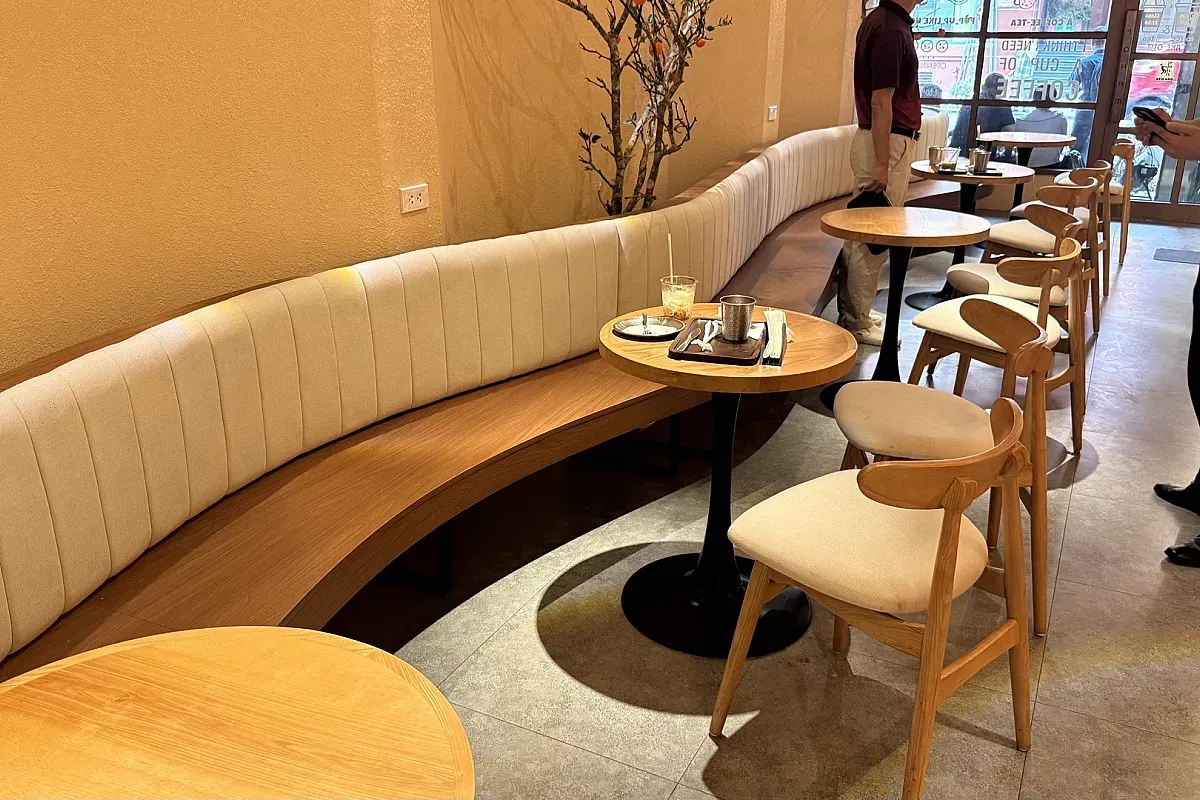 1 Chạm Coffee – Image 5
