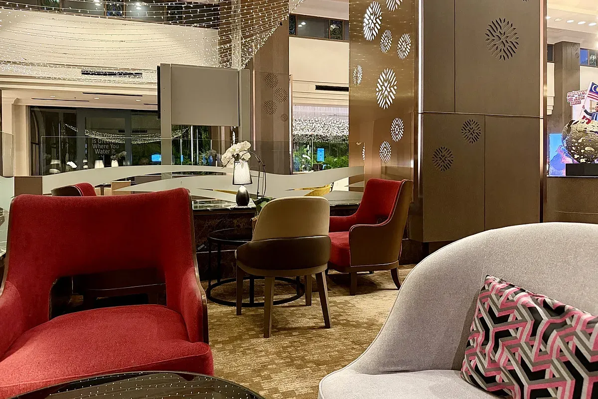 Sphere Lounge – Image 3