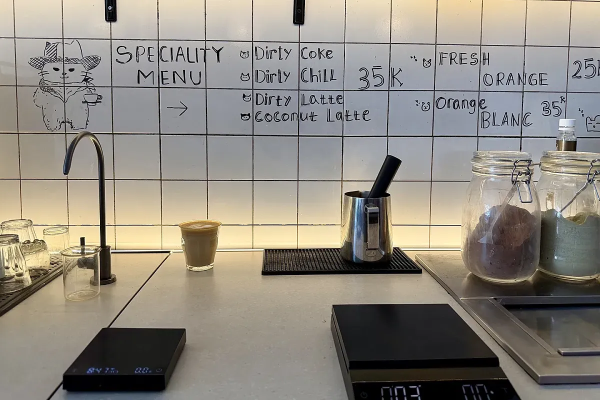 Brew Right Back Coffee in Kota Yogyakarta – Bild 1