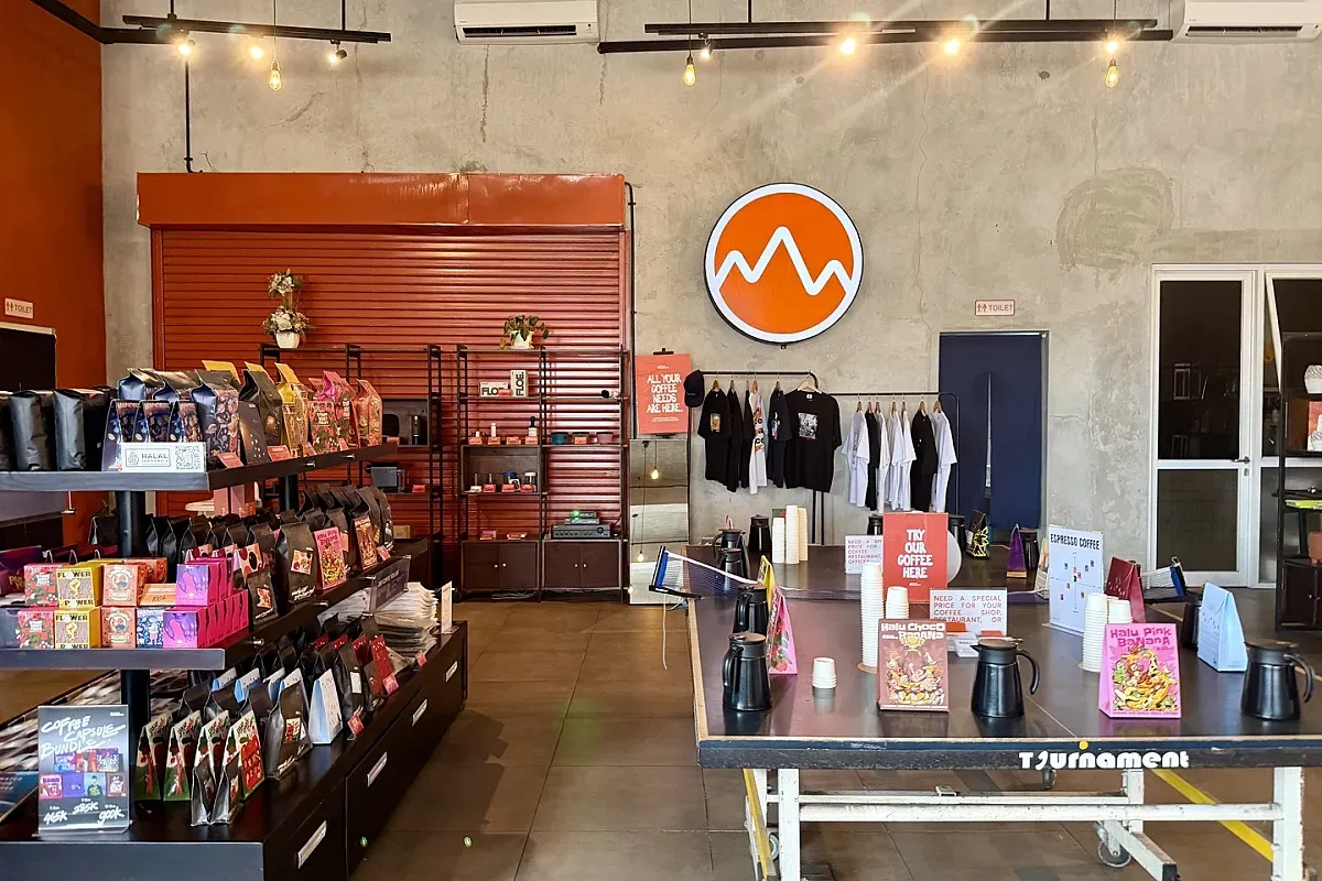 Space Roastery CCC (Coffee Coffee Cult) in Kota Yogyakarta – Bild 3