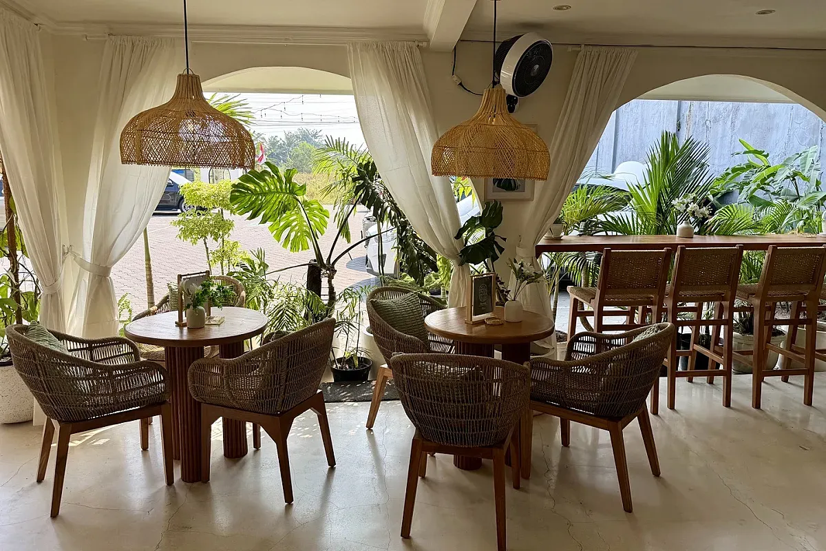 Booka Kitchen & Coffee laptop friendly café in Sleman