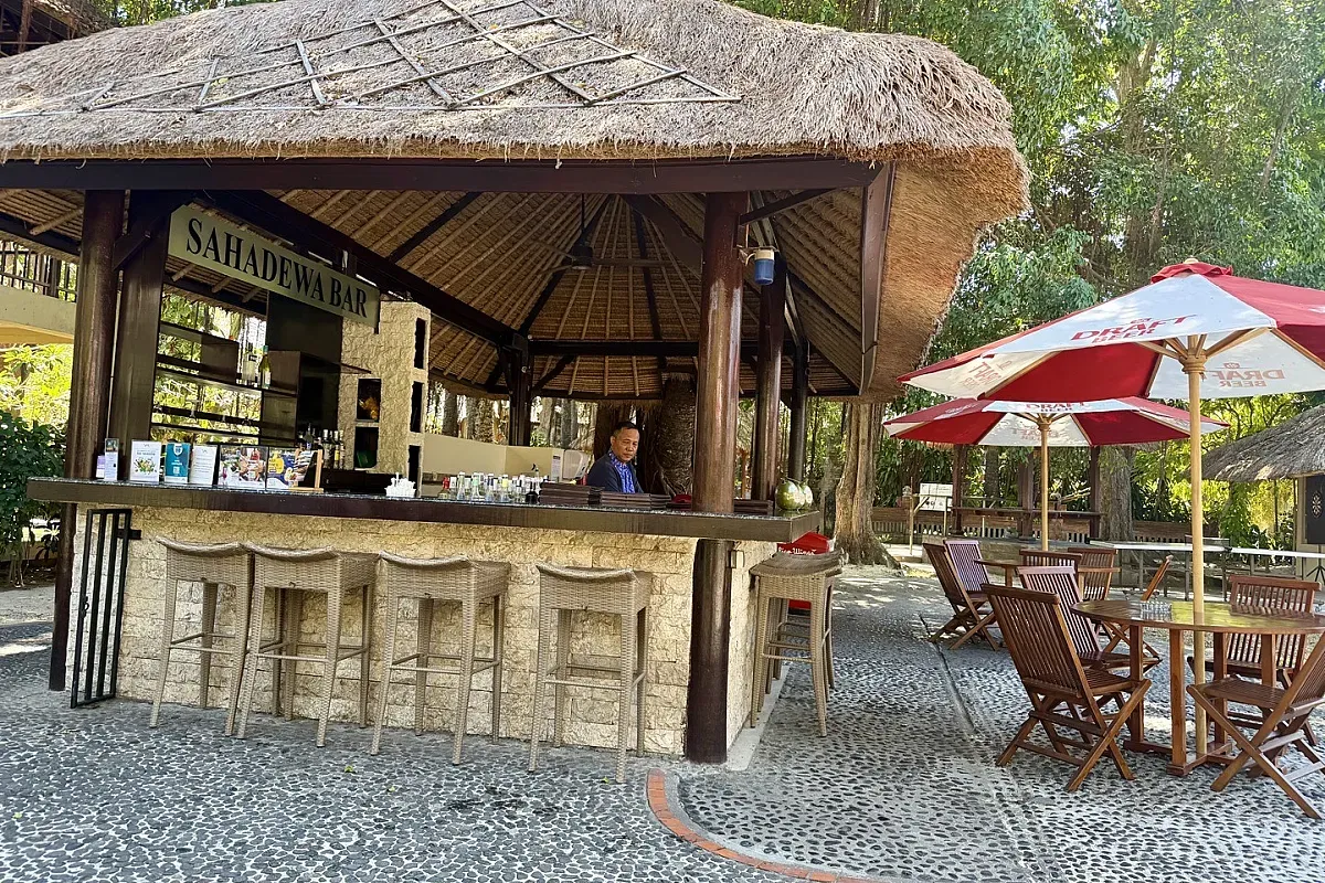 Sahadewa Bar laptop friendly café in Denpasar