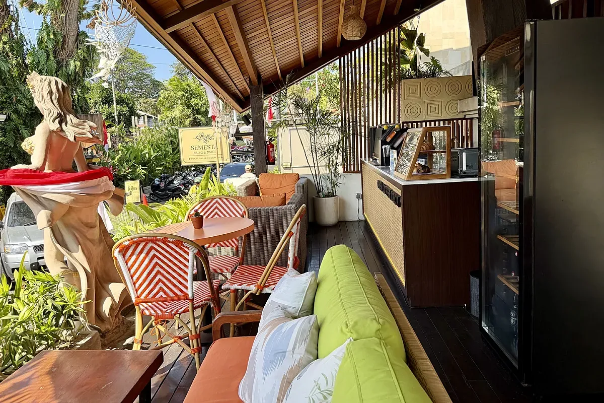 Oren Coffee Deck – Image 3