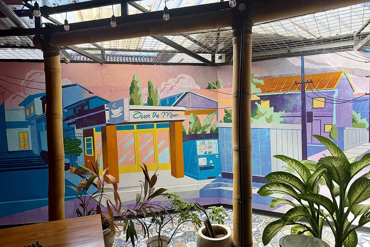 Over the Moon Cafe – Image 2