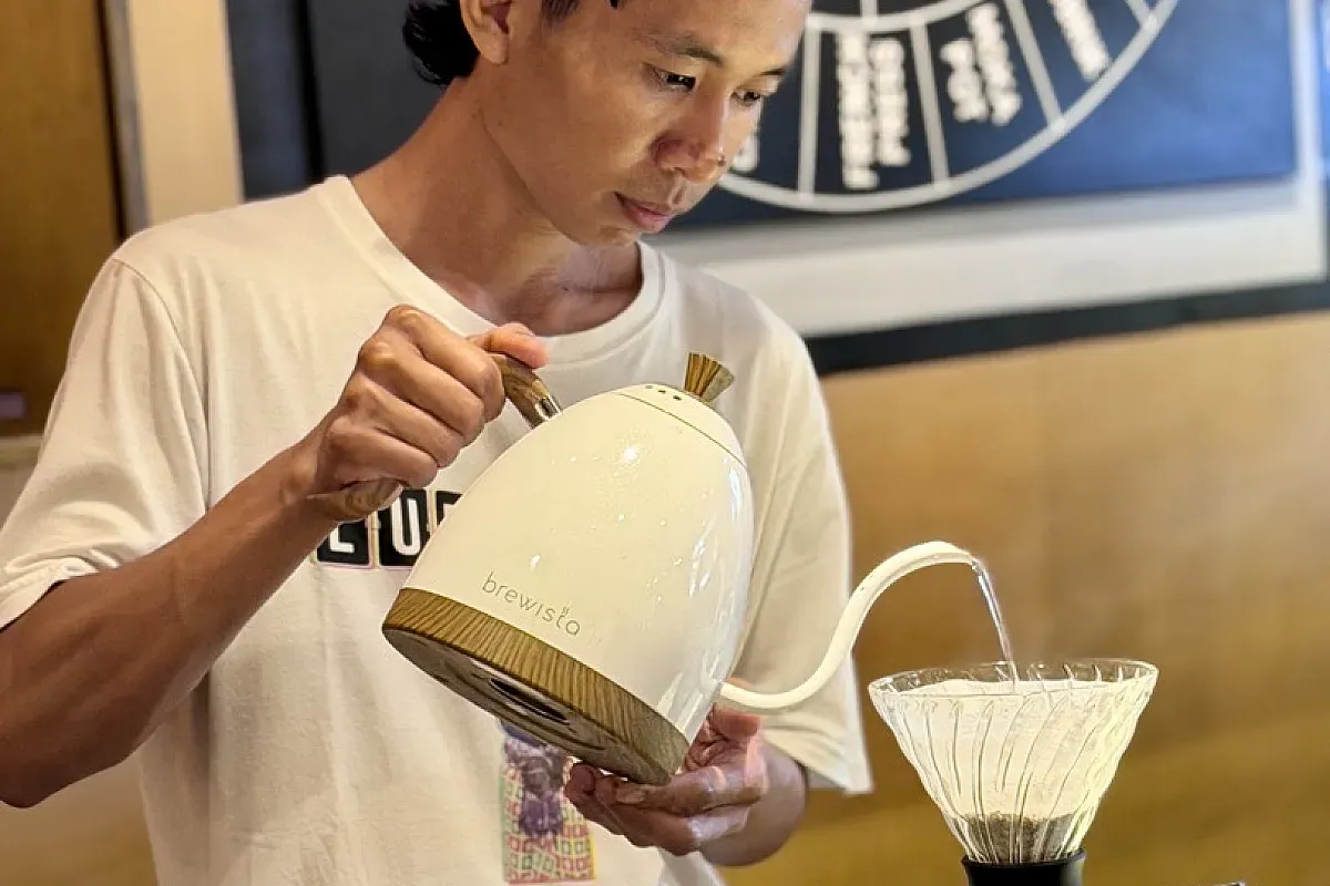 Seniman Coffee in Kabupaten Gianyar – Bild 1