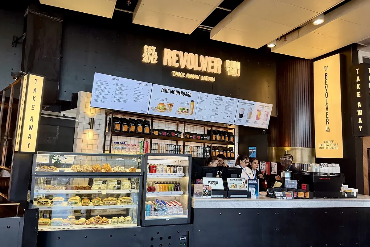 Revolver International Airport in Kabupaten Badung – Bild 2