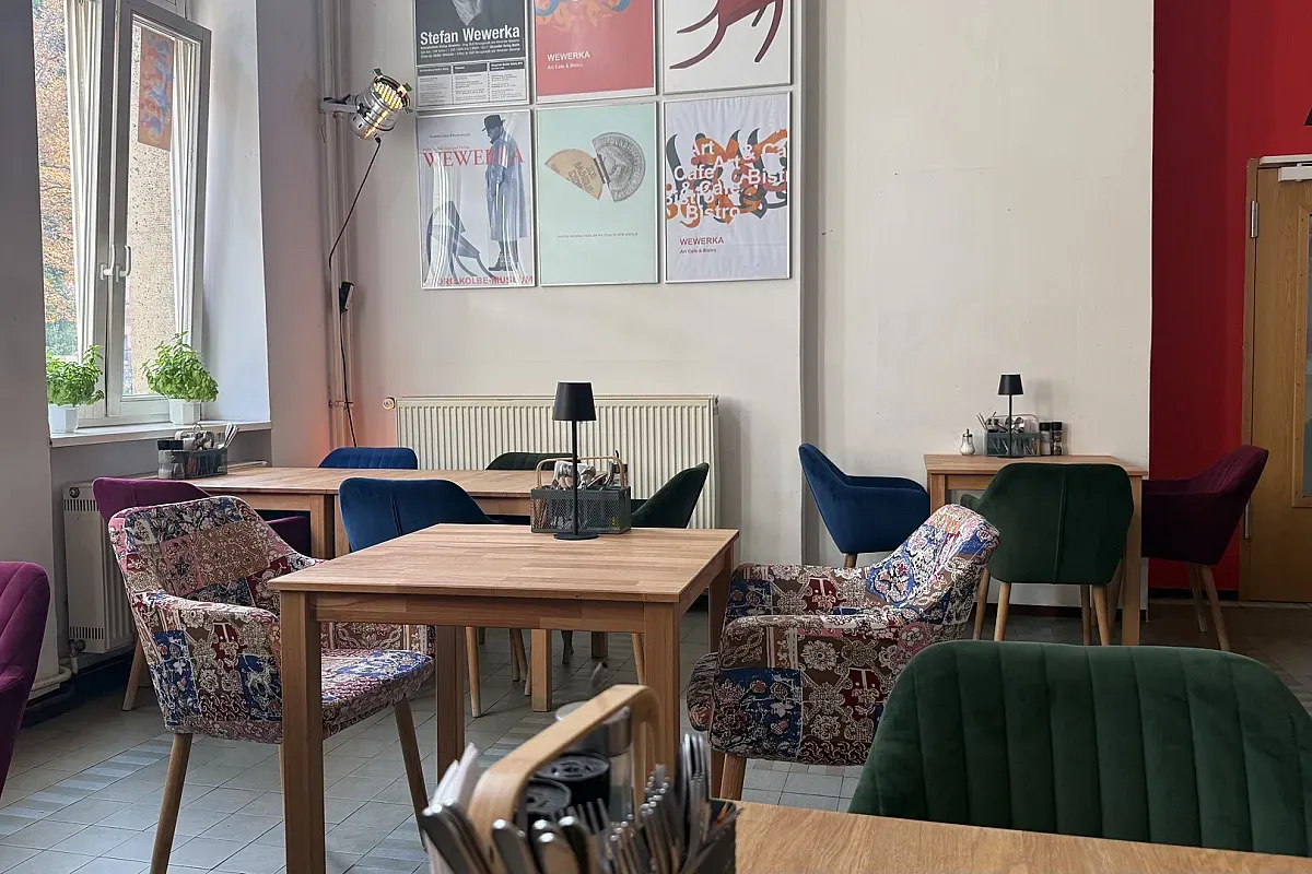 WEWERKA ART Café & Bistro laptop friendly café in Magdeburg