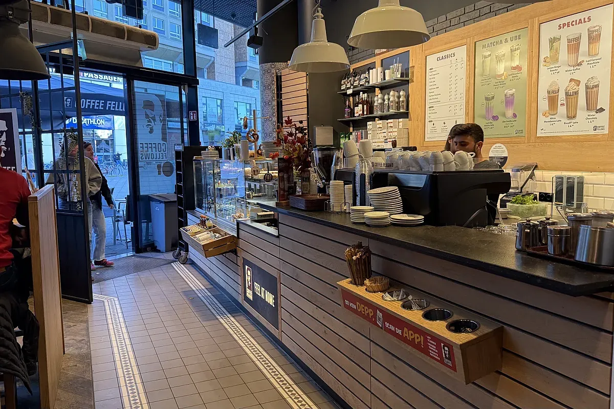 Coffee Fellows - Kaffee, Bagels, Frühstück laptop friendly café in Berlin